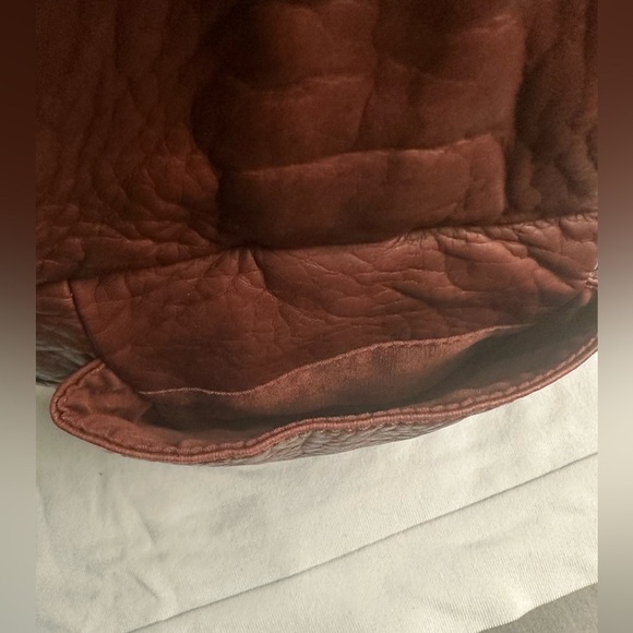 Bueno Women's Crossbody Vegan Leather EUC - Picture 7 of 10